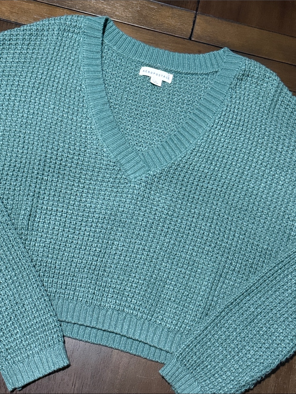Aeropostale Seafoam Green V-Neck Waffle Knit Crop Sweater Large